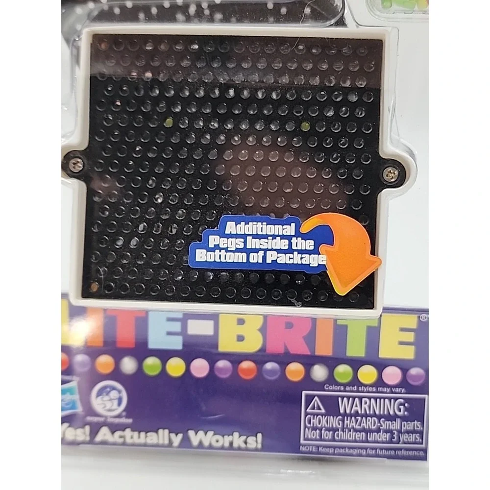 NIP Hasbro's‎ World's Smallest LITE-BRITE #545 Actually Works!